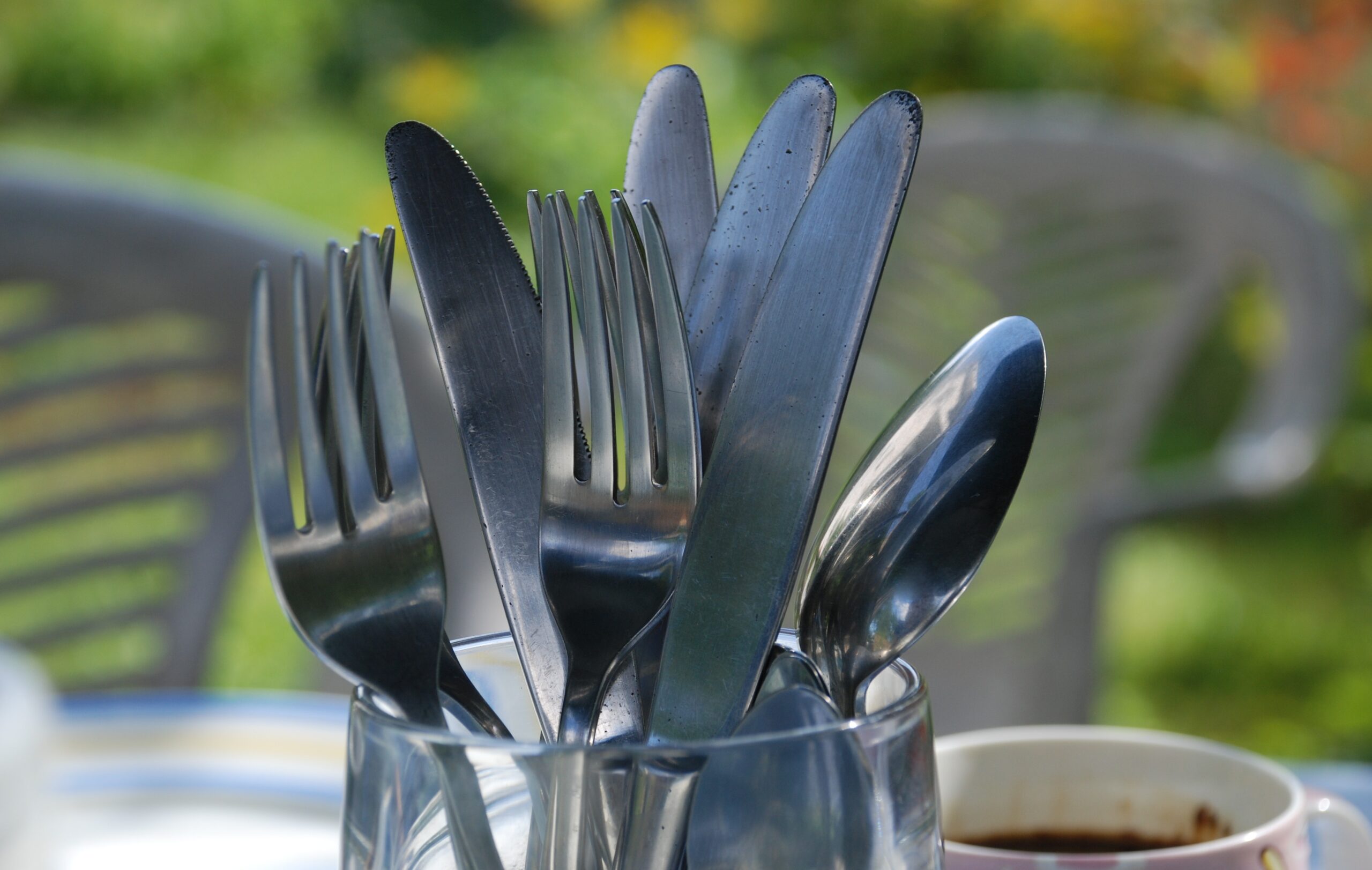 stainless steel cutlery