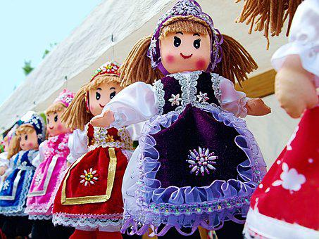 Doll skirt